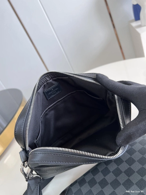 Aaa replica bags TRIO MESSENGER LOUIS VUITTON 0713